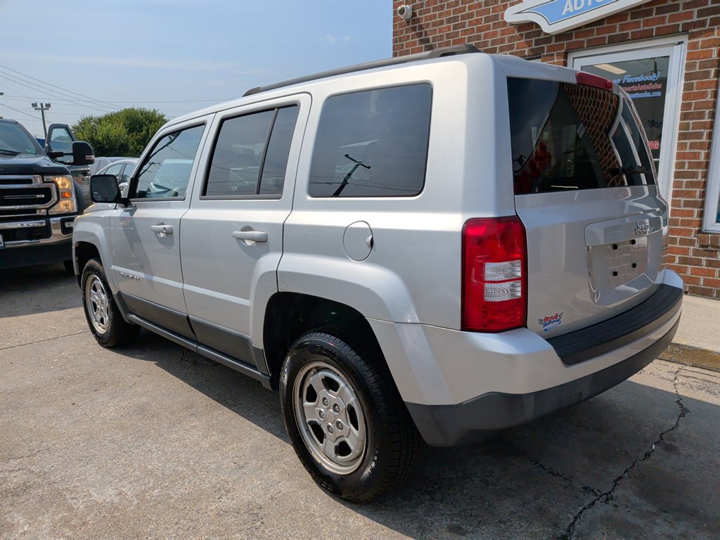 2012 Jeep Patriot - $6,995