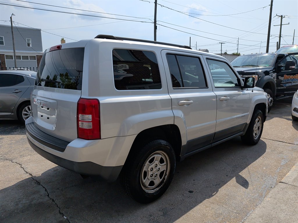2012 Jeep Patriot - $6,995