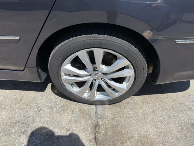 2009 INFINITI M - $8,495