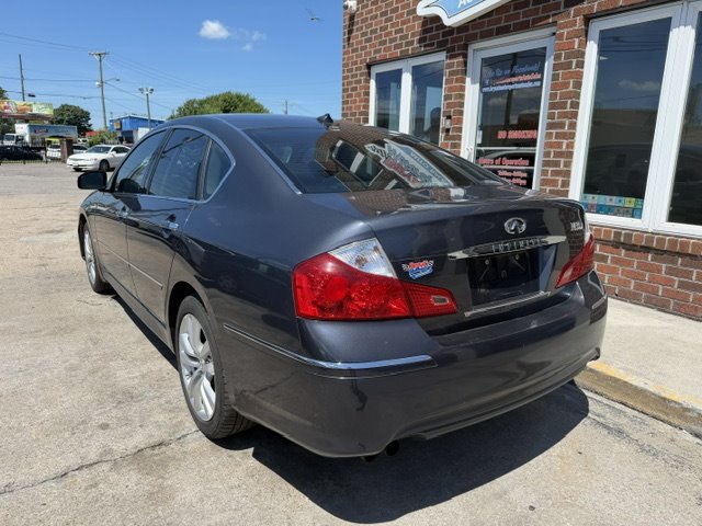 2009 INFINITI M - $8,495