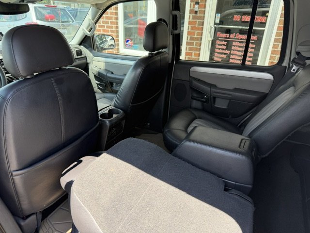 2005 Mercury Mountaineer - $6,995