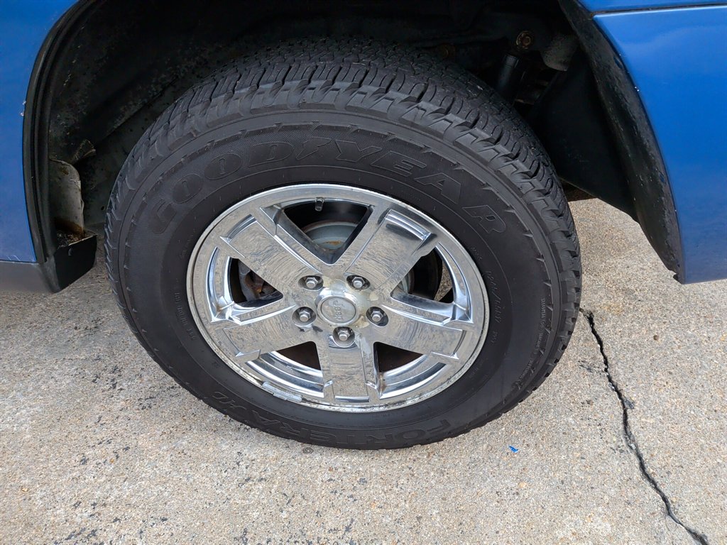 2007 Jeep Cherokee - $8,295