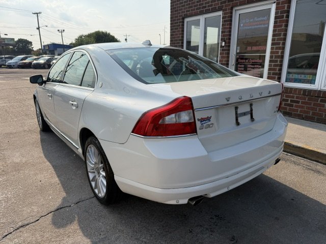 2010 Volvo S80 - $7,895