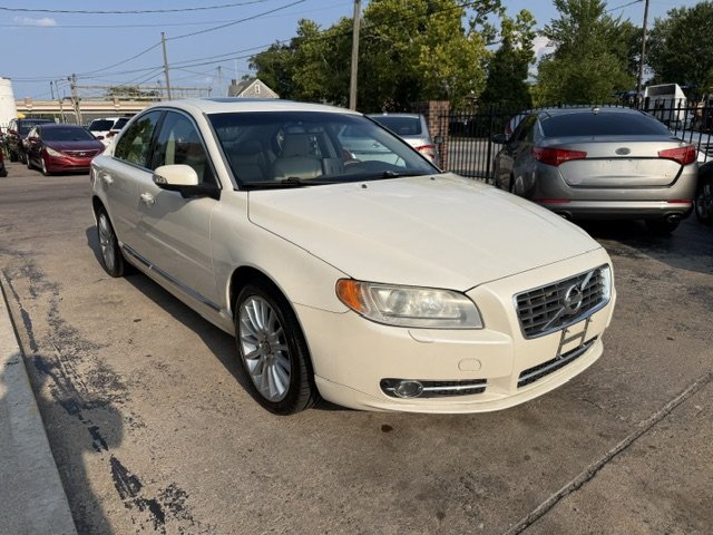 2010 Volvo S80 - $7,895