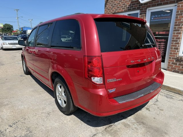 2013 Dodge Grand Caravan - $8,295