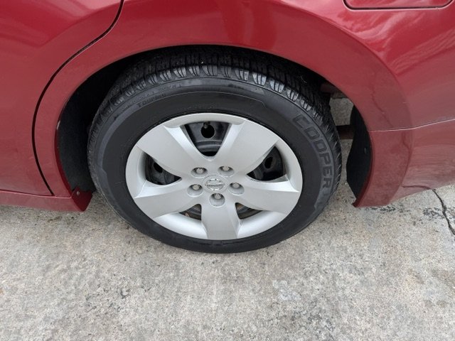 2008 Nissan Altima - $2,295