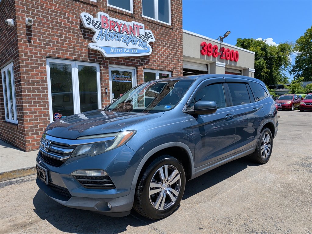 2017 Honda Pilot - $13,995