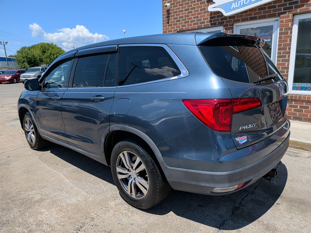 2017 Honda Pilot - $13,995