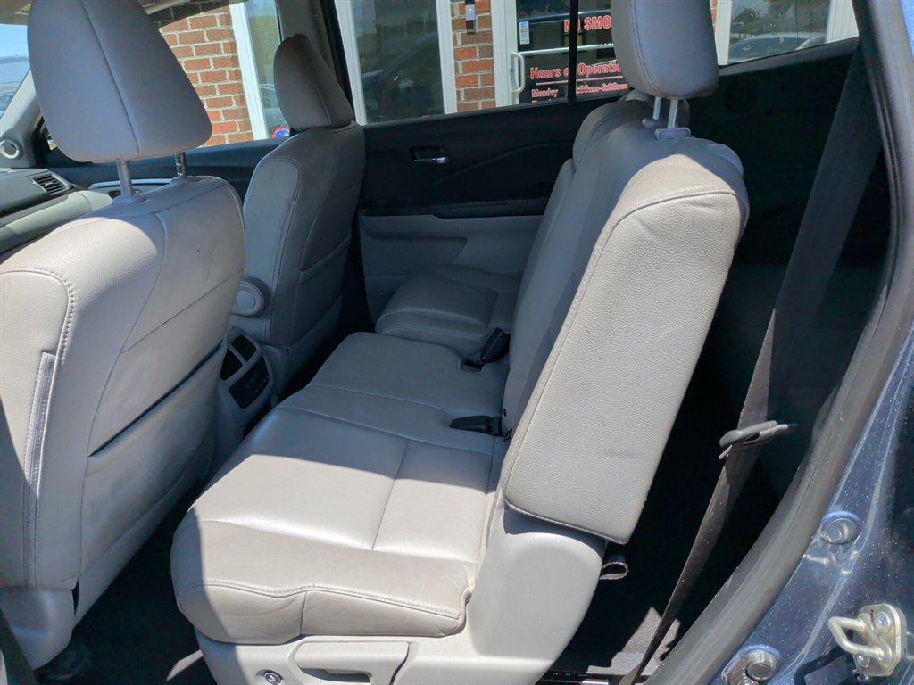 2017 Honda Pilot - $13,995