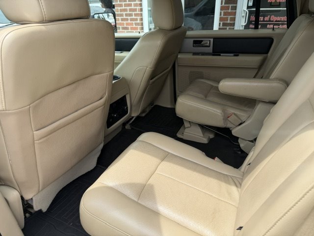 2017 Ford Expedition - $12,995