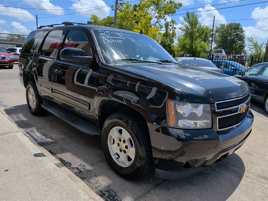 2012 Chevrolet Tahoe - $13,995