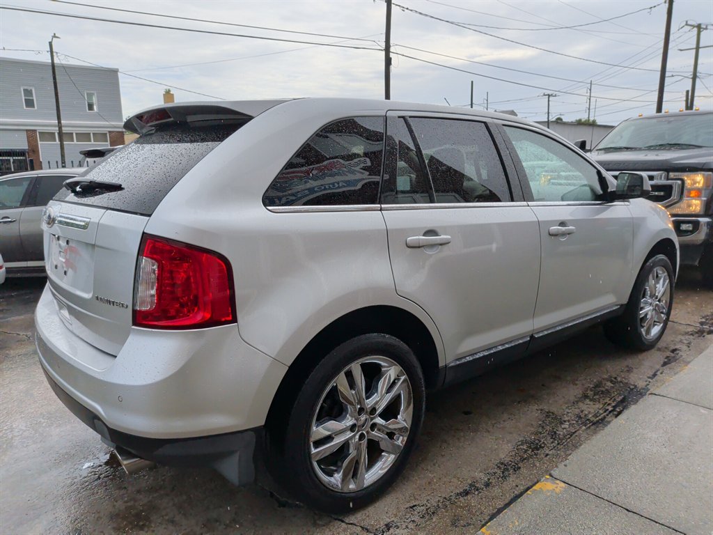 2011 Ford Edge - $7,995