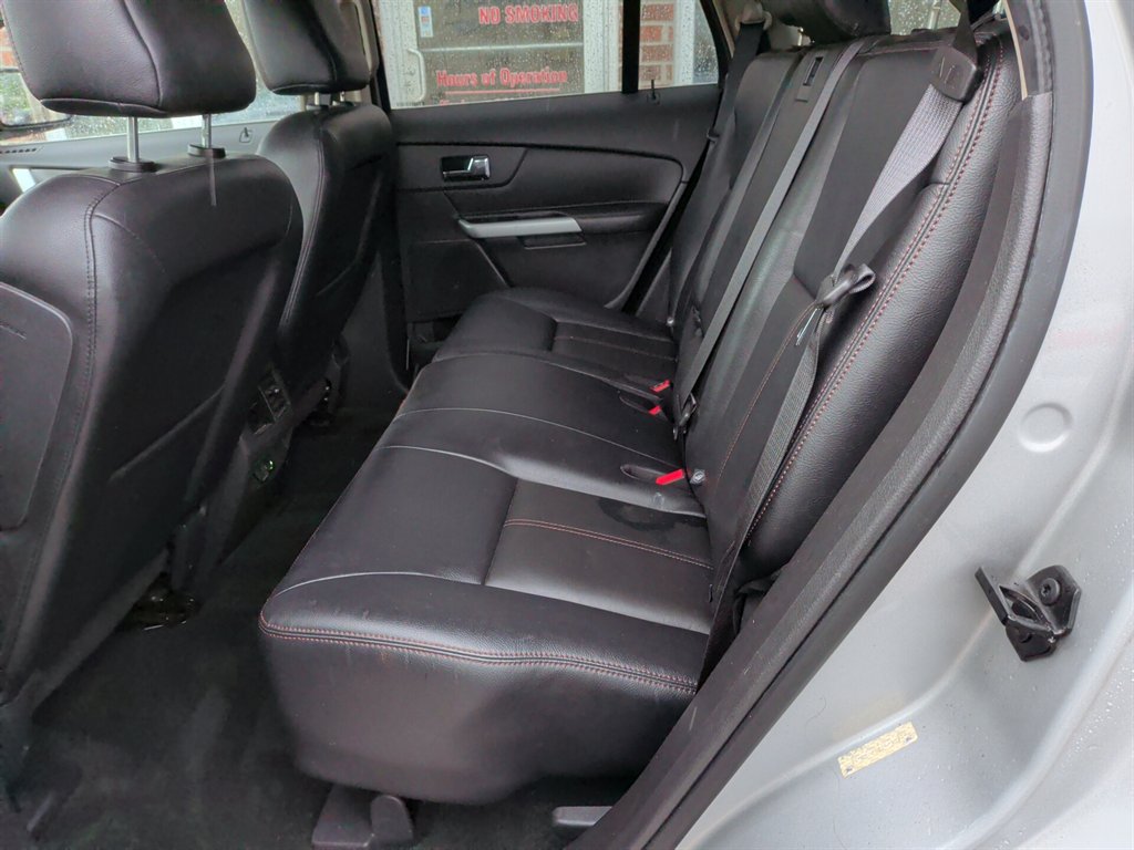 2011 Ford Edge - $7,995