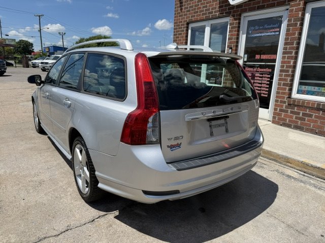 2009 Volvo V50 - $7,495