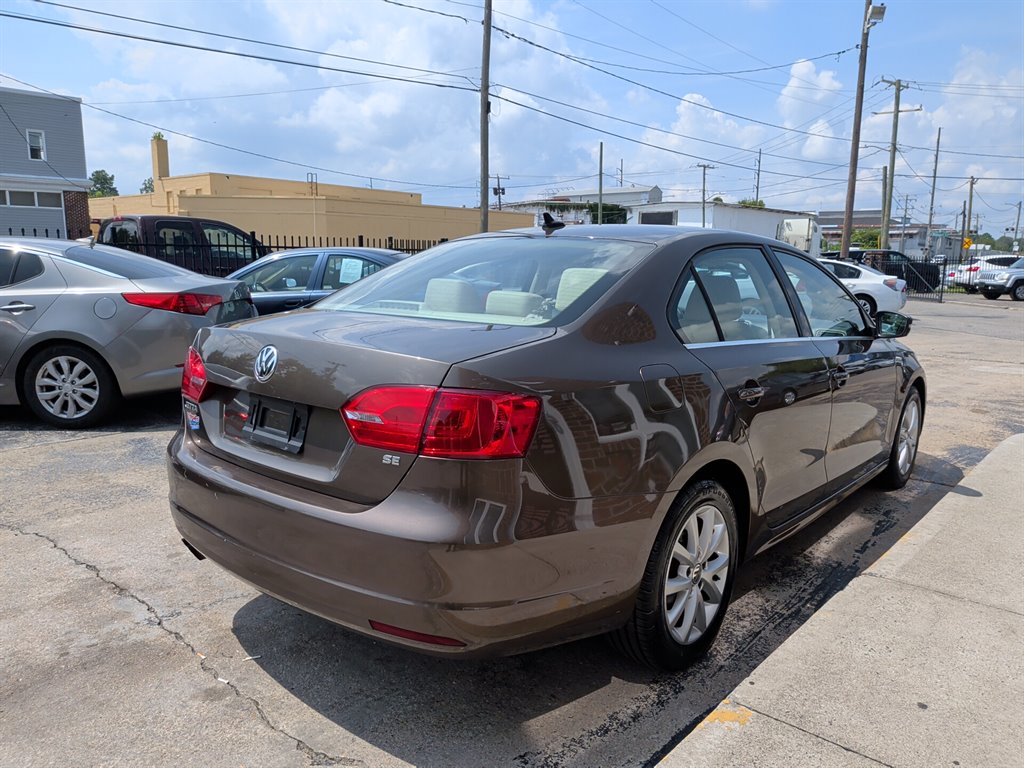 2014 Volkswagen Jetta - $7,795
