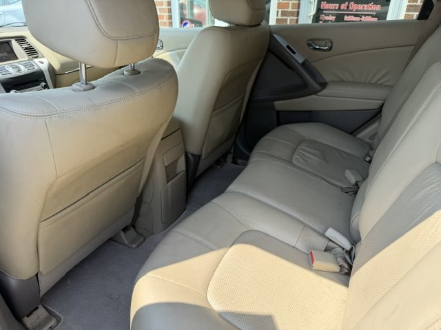 2009 Nissan Murano - $7,995