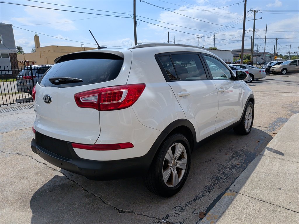 2013 Kia Sportage - $7,995