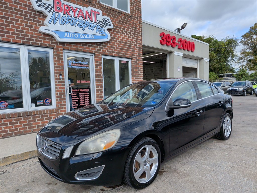2012 Volvo S60 - $7,795