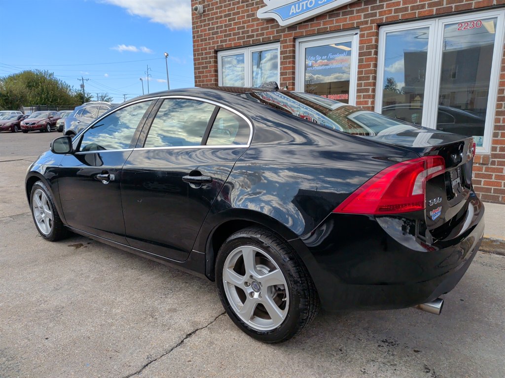 2012 Volvo S60 - $7,795