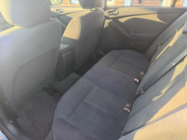 2012 Nissan Altima - $7,195