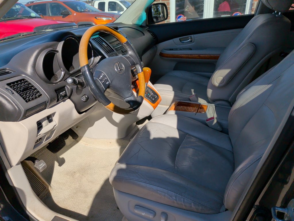 2009 Lexus RX - $7,995