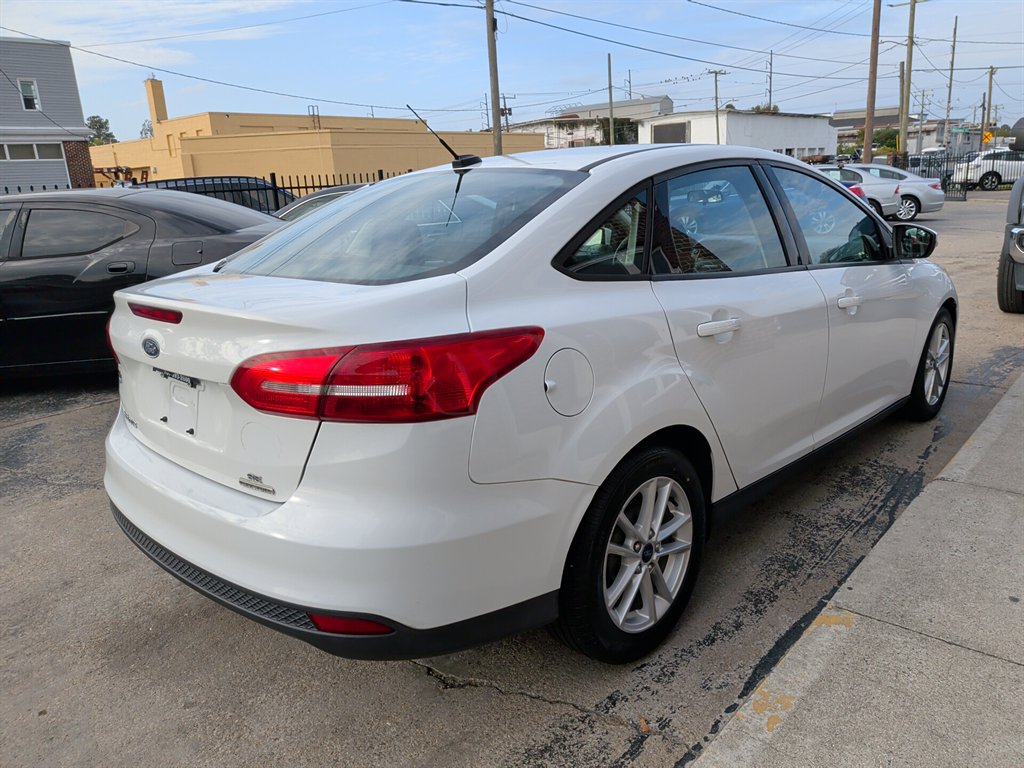 2016 Ford Focus - $7,795