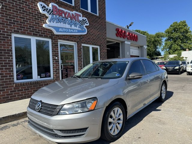 2012 Volkswagen Passat - $7,295