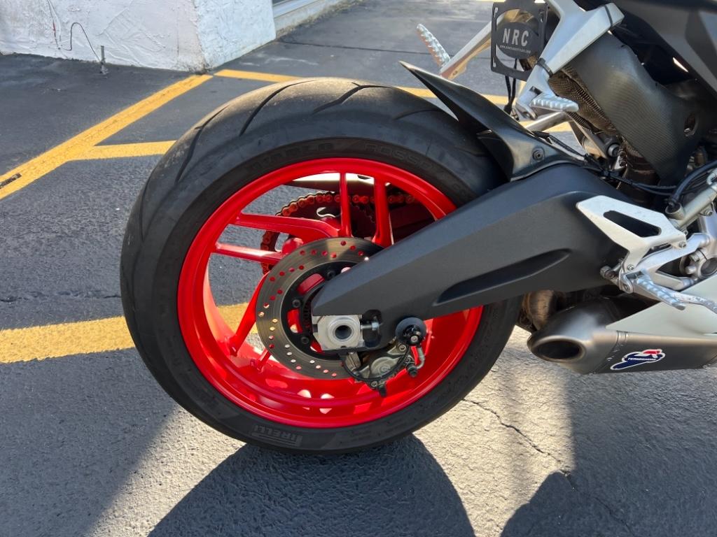 2014 Ducati 899 Panigale 899 photo