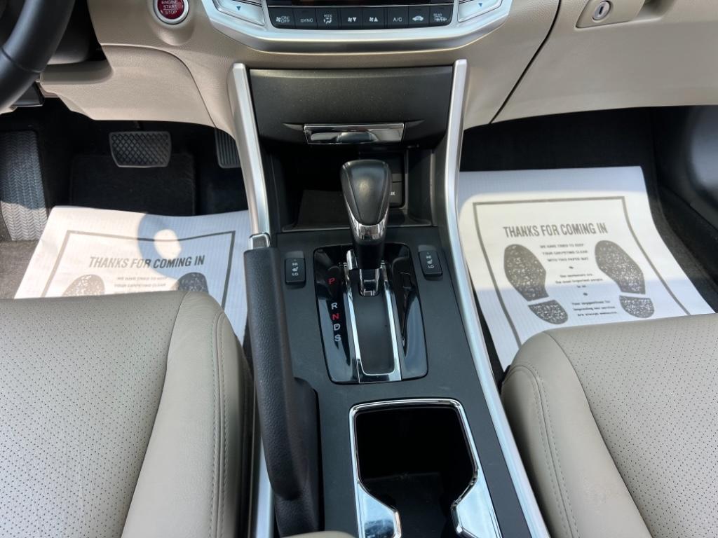 2015 Honda Accord EX-L in Riverdale, GA