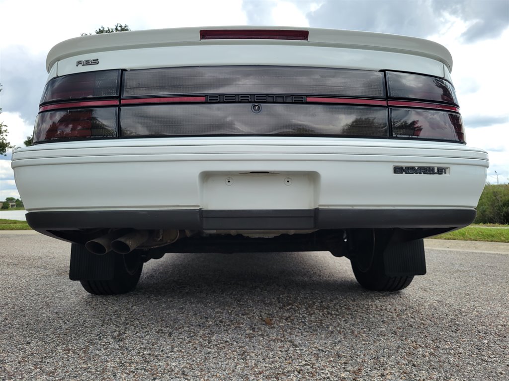 1992 Chevrolet Beretta GT photo