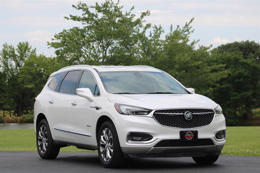 2018 Buick Enclave Avenir photo