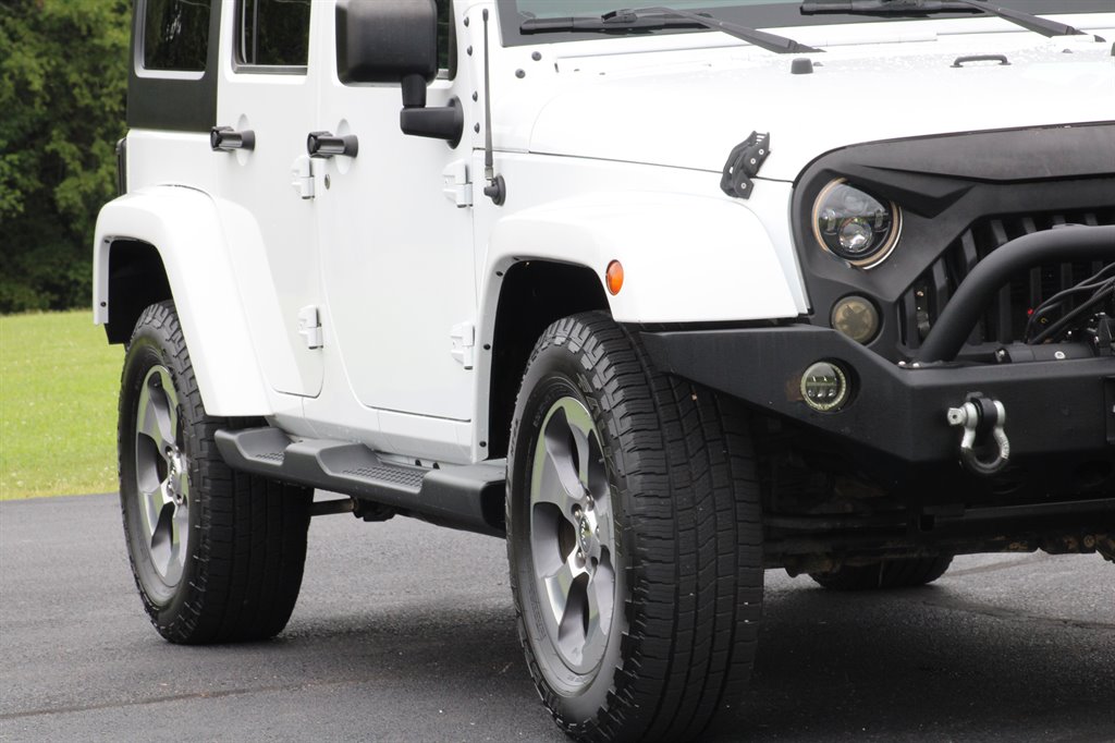 2016 Jeep Wrangler Unlimited Sahara photo