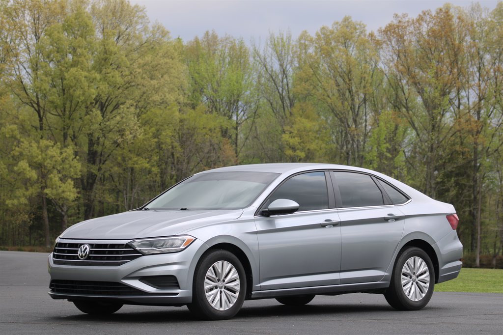 2020 Volkswagen Jetta S photo
