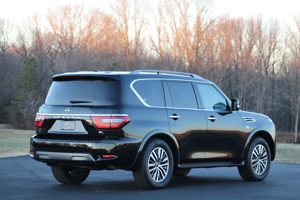 2022 Nissan Armada SL photo