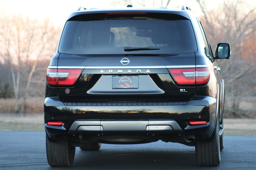 2022 Nissan Armada SL photo