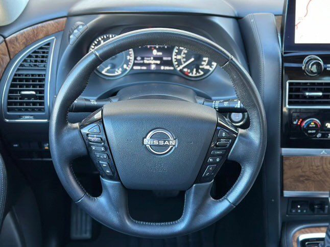 2022 Nissan Armada SL photo