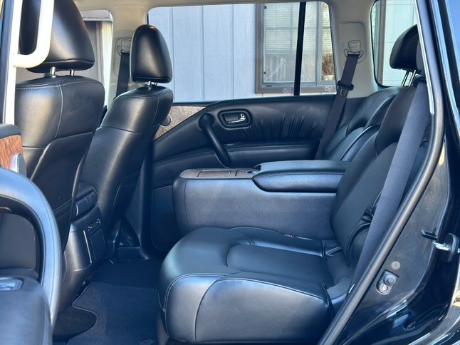 2022 Nissan Armada SL photo