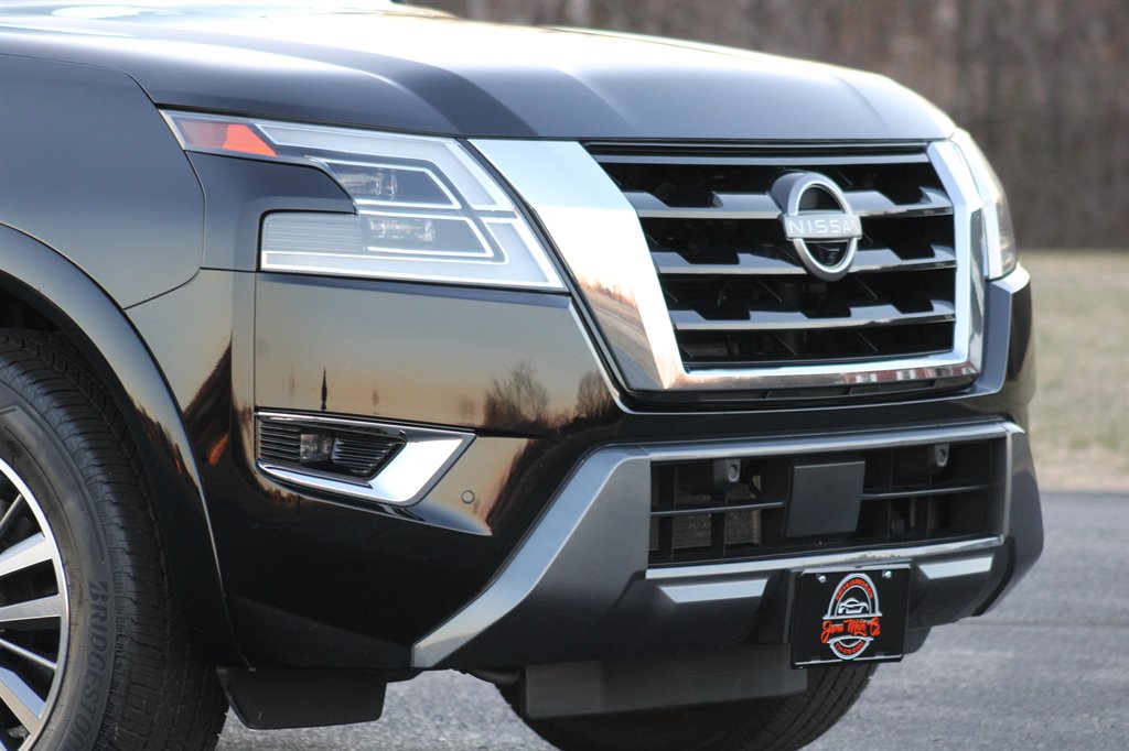 2022 Nissan Armada SL photo