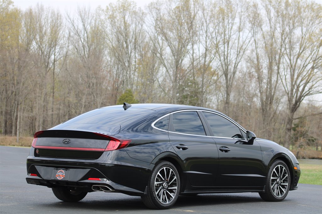 2021 Hyundai Sonata Limited photo