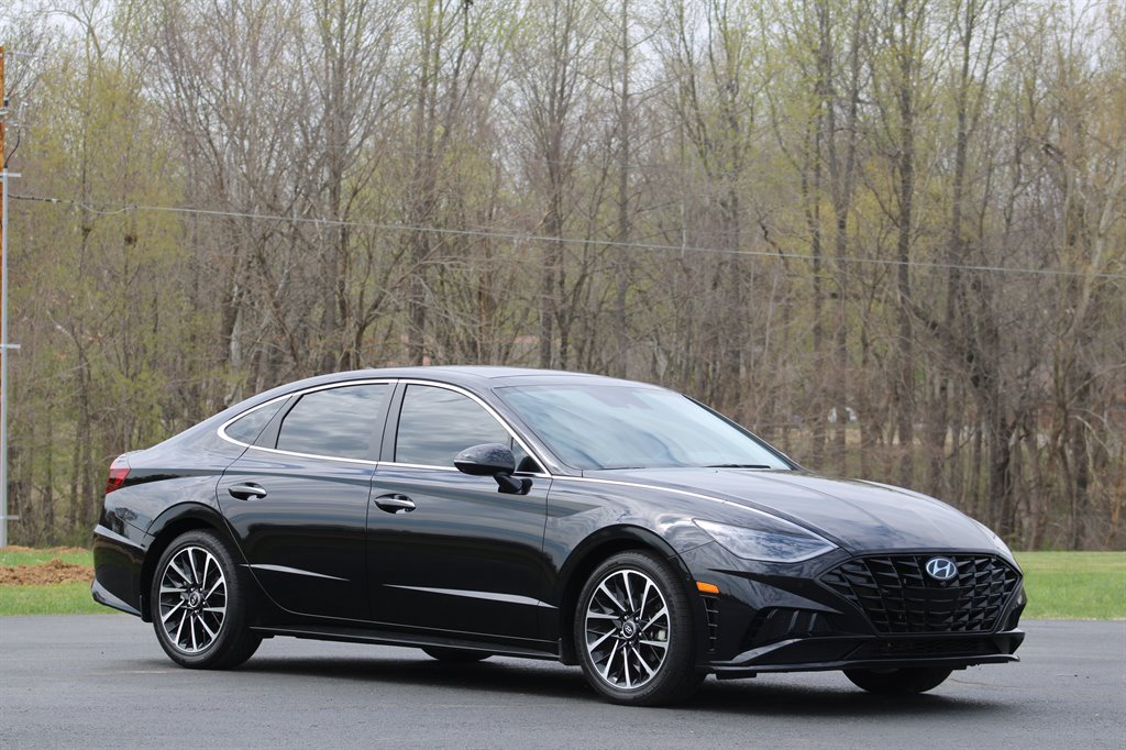 2021 Hyundai Sonata Limited photo