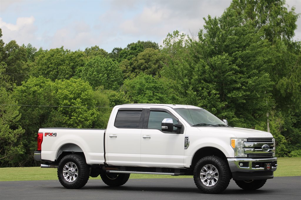 2017 Ford F250sd Lariat photo