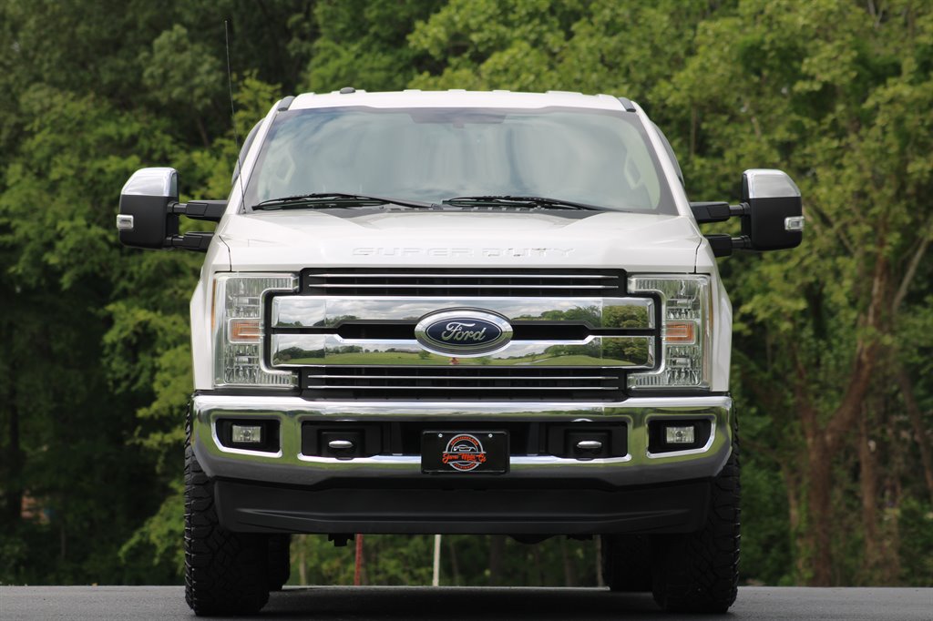 2017 Ford F250sd Lariat photo