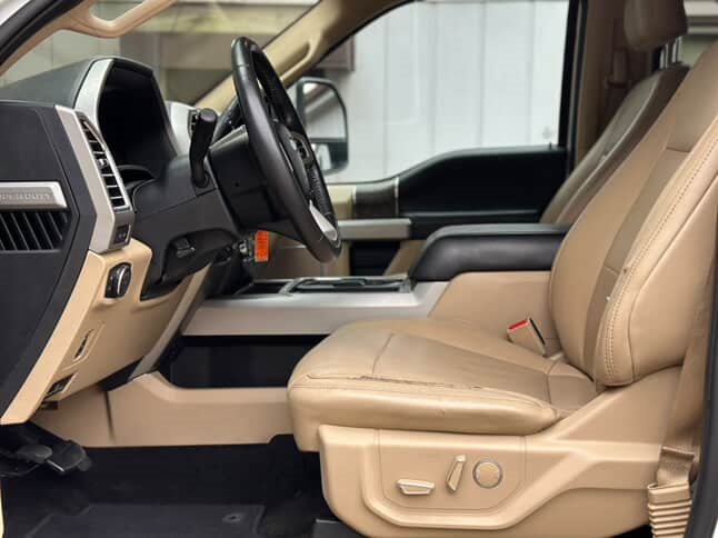 2017 Ford F250sd Lariat photo