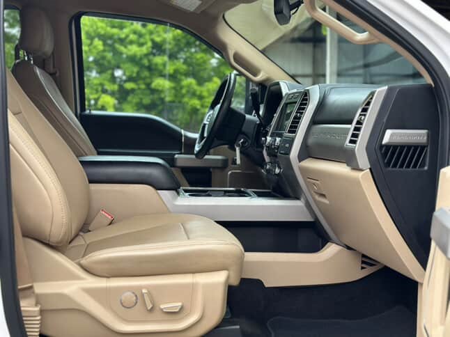 2017 Ford F250sd Lariat photo