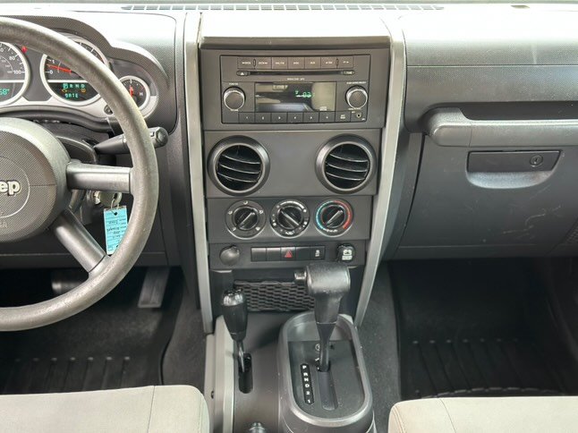2010 Jeep Wrangler Sport photo
