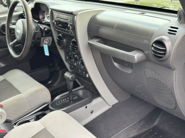 2010 Jeep Wrangler Sport photo