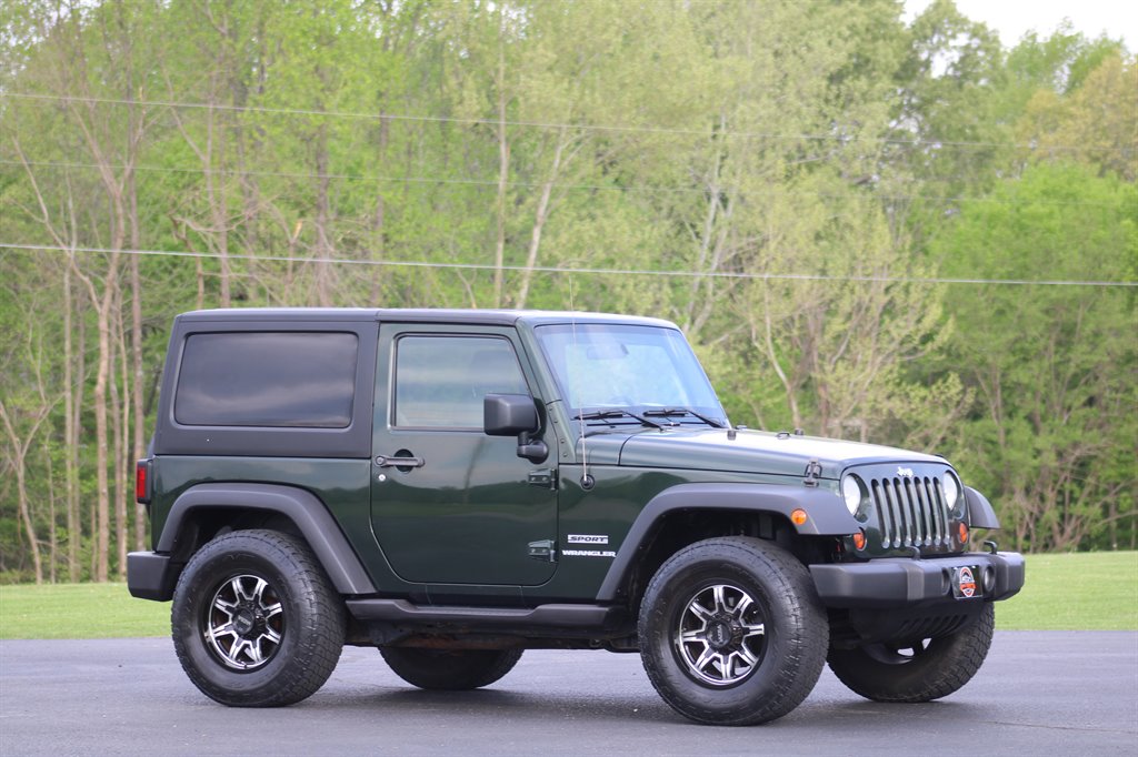 2010 Jeep Wrangler Sport photo