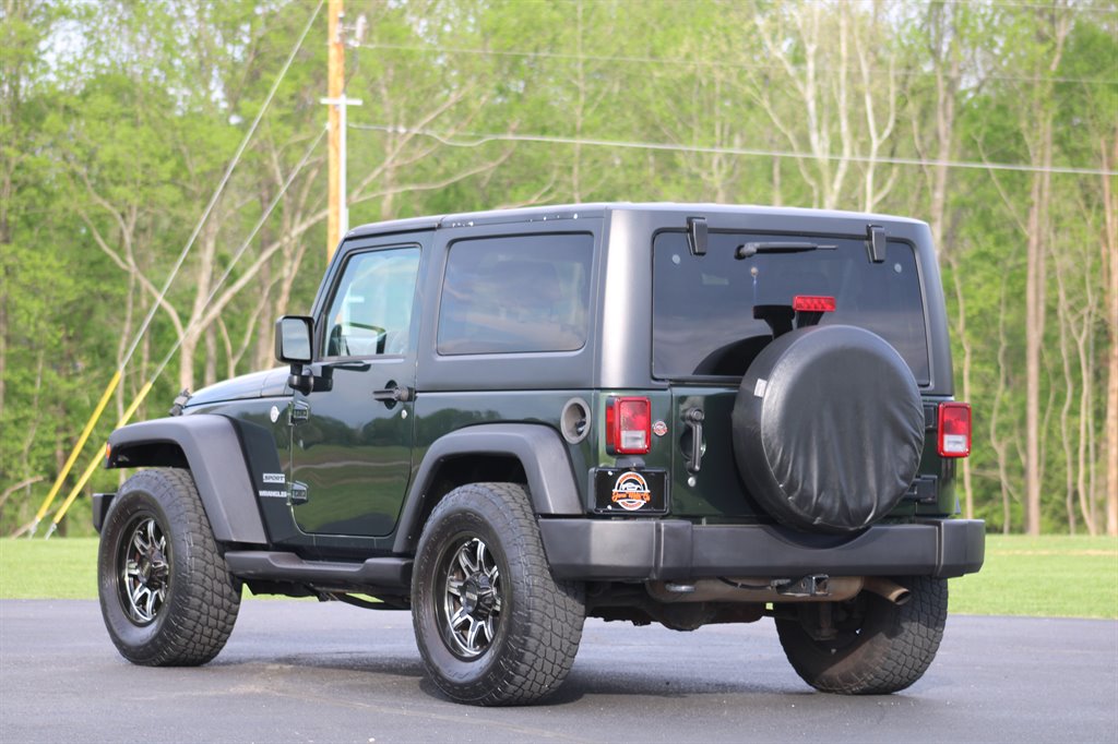 2010 Jeep Wrangler Sport photo