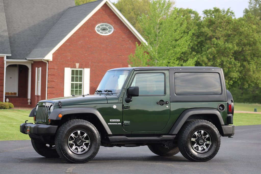 2010 Jeep Wrangler Sport photo
