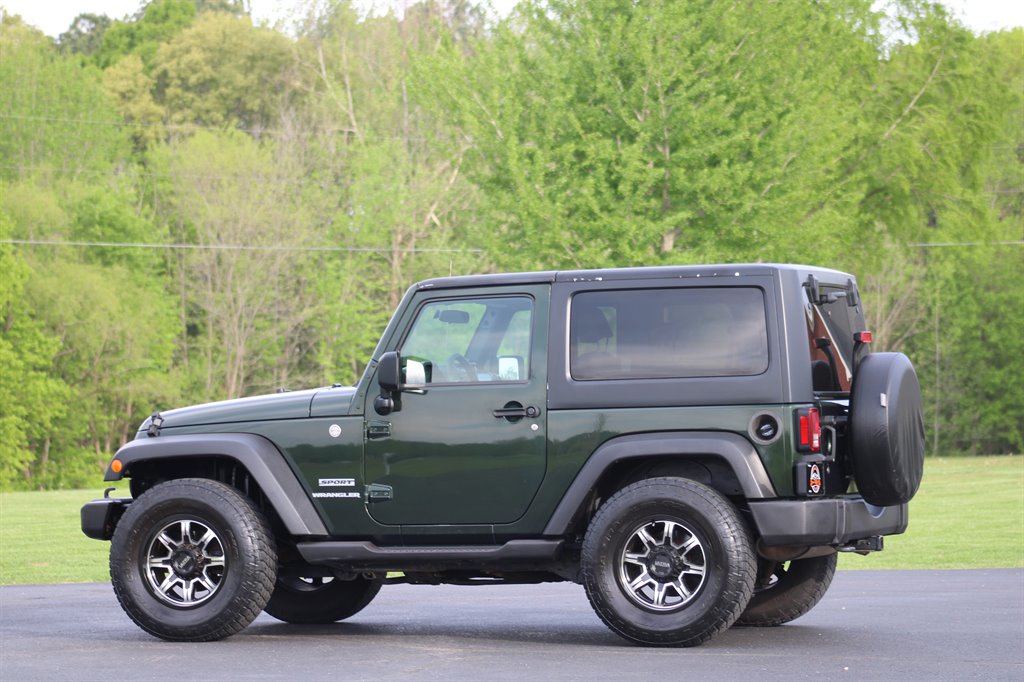 2010 Jeep Wrangler Sport photo